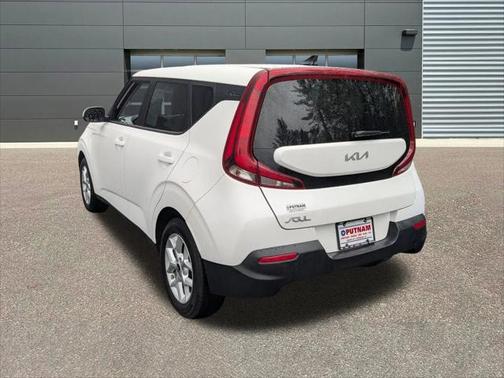 2022 Kia Soul LX