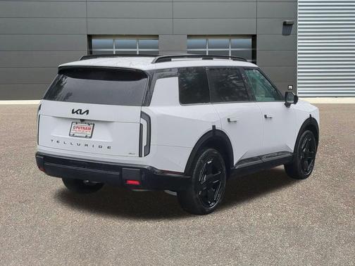 Glacial White Pearl 2027 Kia Telluride X-Line SX-Prestige