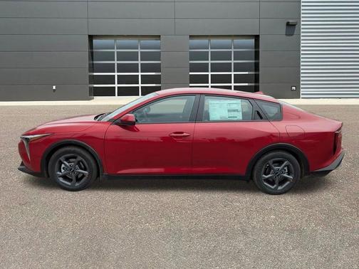 Currant Red 2026 Kia K4 LXS