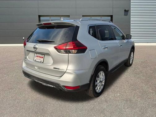 2019 Nissan Rogue S