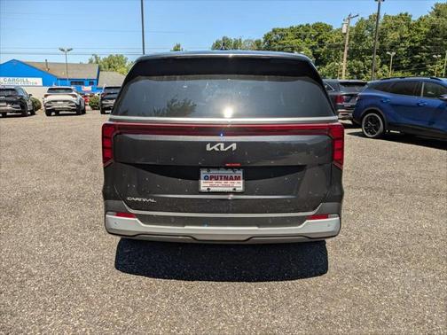 2025 Kia Carnival LXS