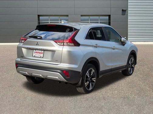 2023 Mitsubishi Eclipse Cross SE