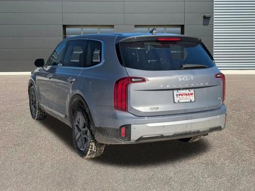 2023 Kia Telluride LX