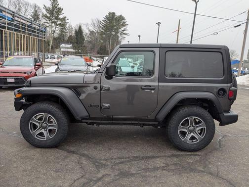 2021 Jeep Wrangler Sport S