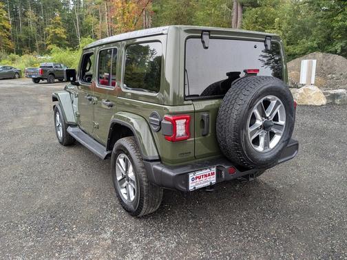 2021 Jeep Wrangler Unlimited Sahara