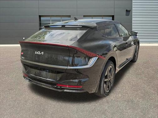 2025 Kia EV6 Wind