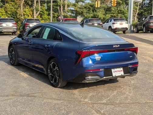 2025 Kia K5 GT-Line