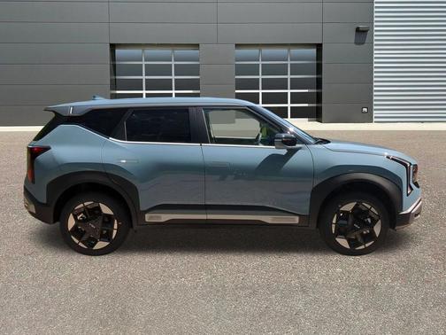 Frost Blue 2027 Kia Seltos S