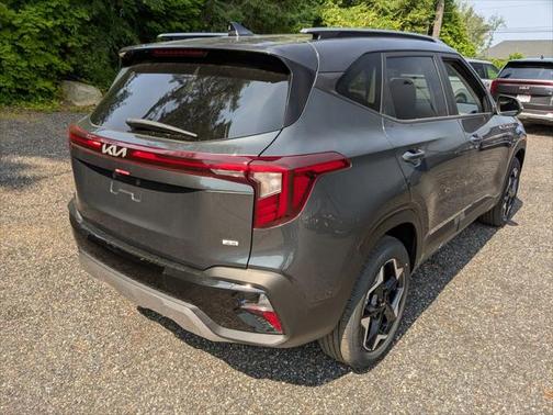 2025 Kia Seltos S