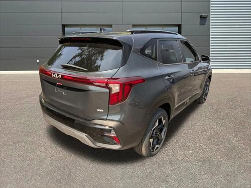 2025 Kia Seltos S