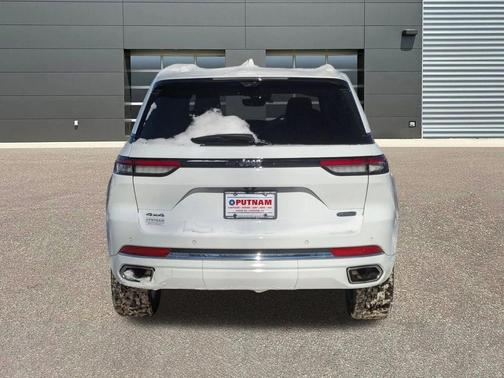 2022 Jeep Grand Cherokee Overland