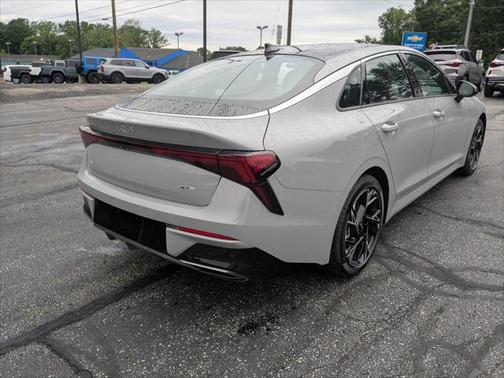 2025 Kia K5 GT-Line