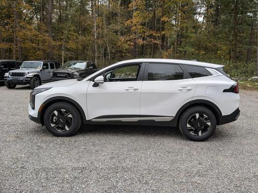 2026 Kia Sportage LX