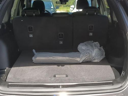 Baltic Gray Metallic Clearcoat 2026 Jeep Grand Cherokee Altitude