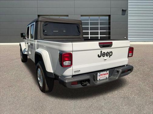 2023 Jeep Gladiator Sport S