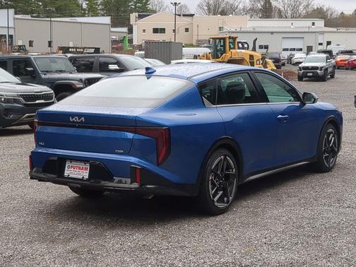 Wave Blue 2026 Kia K4 GT-Line
