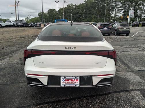2025 Kia K5 GT-Line