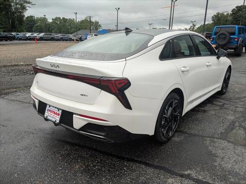 2025 Kia K5 GT-Line