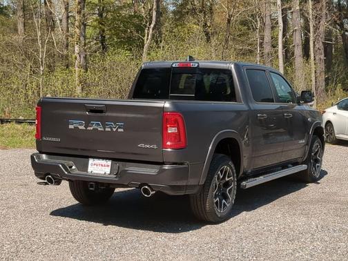 Granite Crystal Metallic Clearcoat 2026 RAM 1500 Laramie