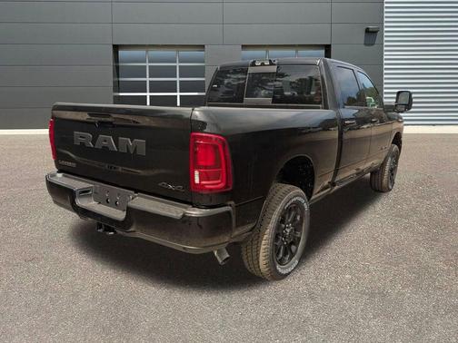 2025 RAM 2500 Laramie Crew Cab 4x4 6'4' Box