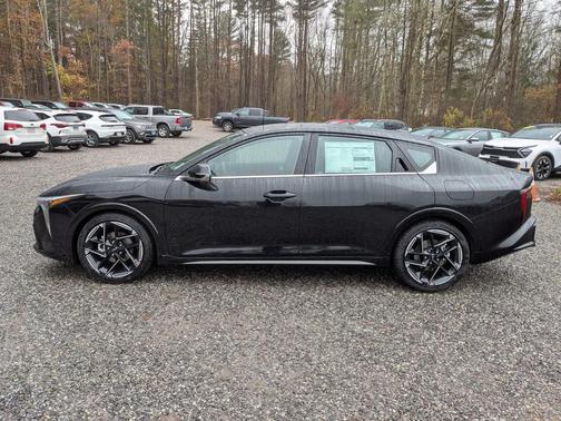 2025 Kia K4 GT-Line
