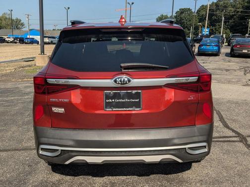 2021 Kia Seltos S