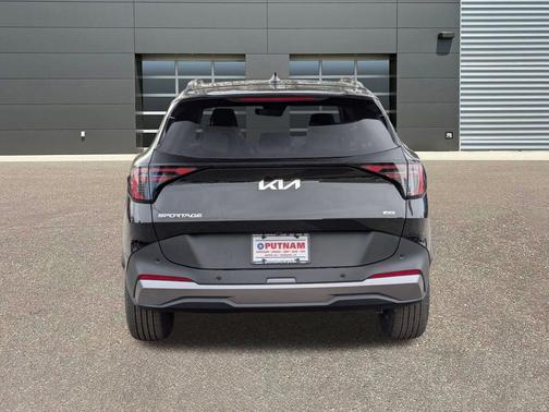 Ebony Black 2026 Kia Sportage EX