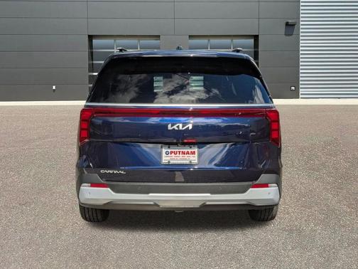 2026 Kia Carnival EX