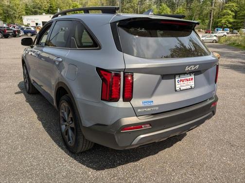 2023 Kia Sorento EX