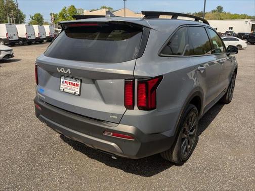 2023 Kia Sorento EX