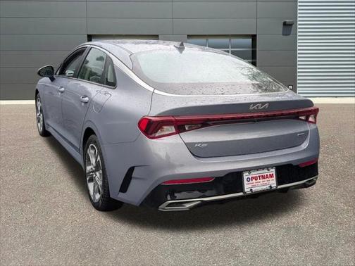 2022 Kia K5 LXS