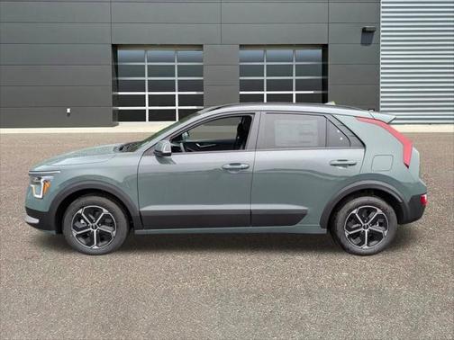 2025 Kia Niro EX