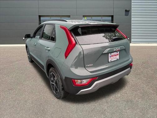 2025 Kia Niro EX