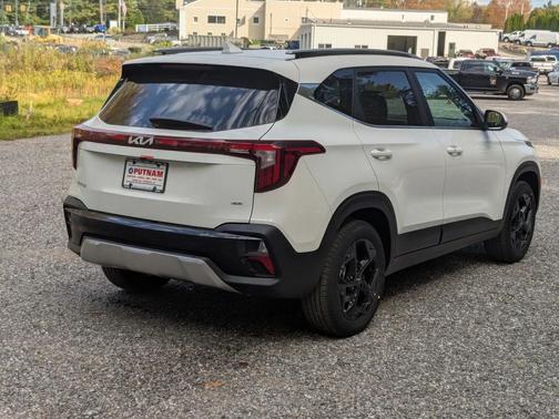 2026 Kia Seltos EX