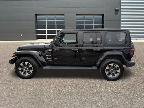 2022 Jeep Wrangler Unlimited Sahara