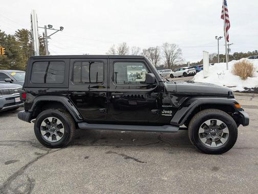 2022 Jeep Wrangler Unlimited Sahara