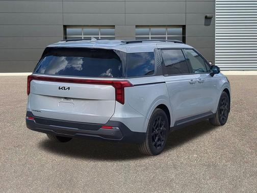 Ivory Silver 2026 Kia Carnival SX