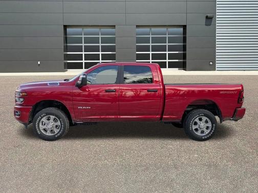 2026 RAM 2500 Big Horn Crew Cab 4x4 6'4' Box