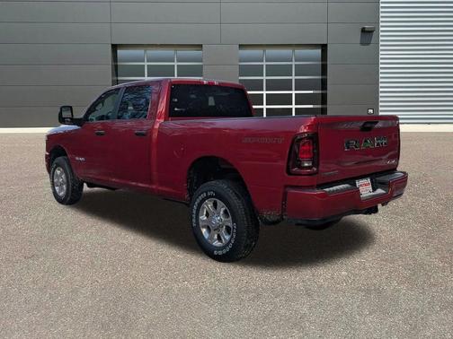 2026 RAM 2500 Big Horn Crew Cab 4x4 6'4' Box