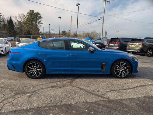 2022 Kia Stinger GT-Line