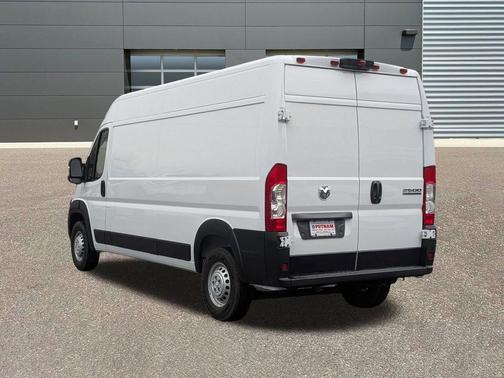 Bright White Clearcoat 2026 RAM ProMaster 2500 Tradesman