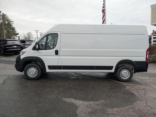 Bright White Clearcoat 2026 RAM ProMaster 2500 Tradesman