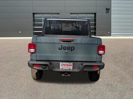 2025 Jeep Gladiator Sport S