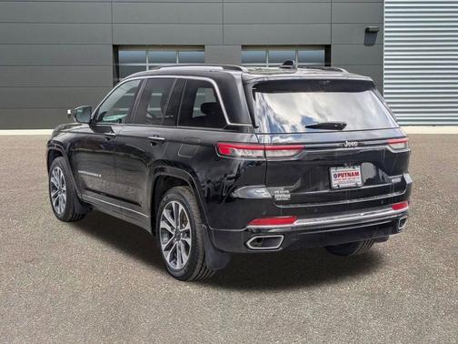 2023 Jeep Grand Cherokee Overland