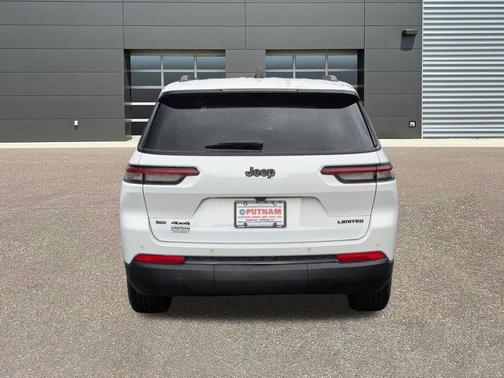 Bright White Clearcoat 2022 Jeep Grand Cherokee L Limited