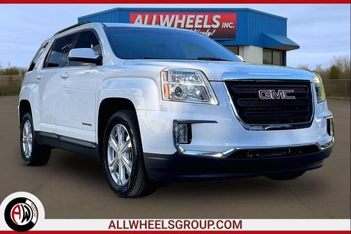 Summit White 2017 GMC Terrain SLE-2