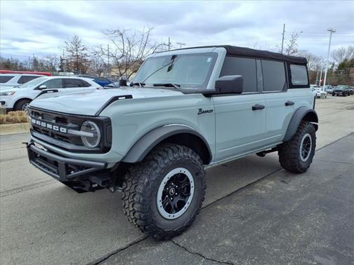 2022 Ford Bronco Badlands