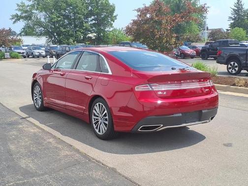 2020 Lincoln MKZ Standard