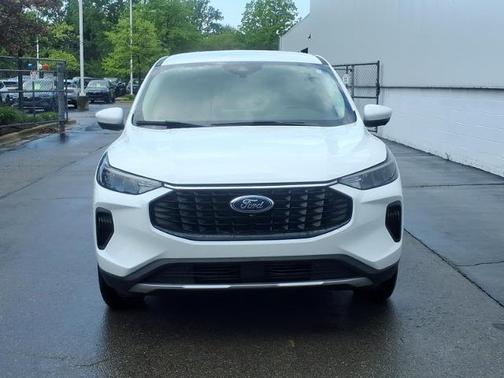 OXFORD WHITE 2024 Ford Escape ACTIVE