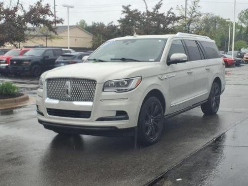 2023 Lincoln Navigator Reserve